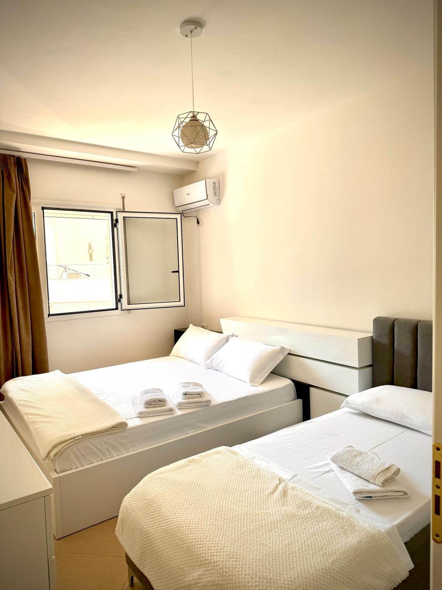 Siloria Apartments Vlore Bagian luar foto