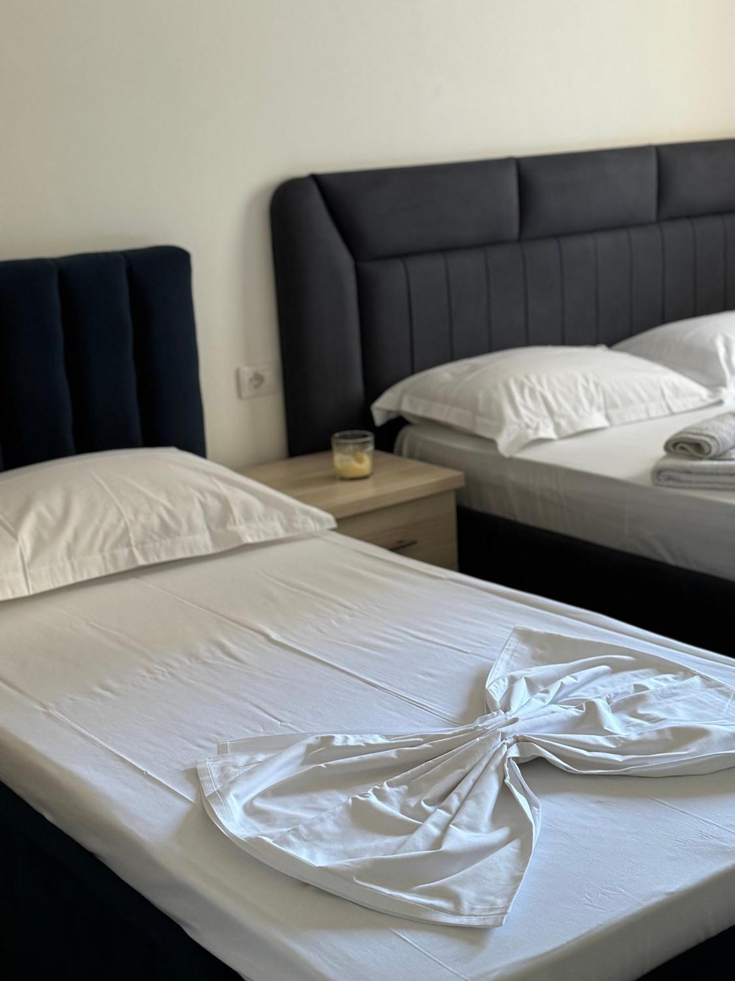 Siloria Apartments Vlore Bagian luar foto